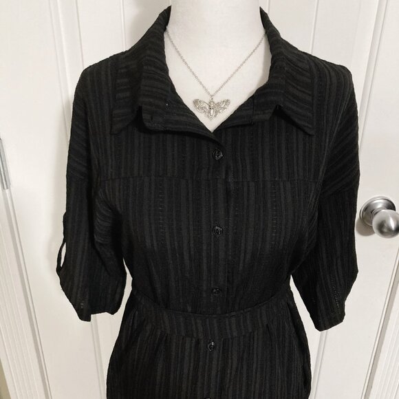 Elegant Black Women's Dress - Picture 3 of 13